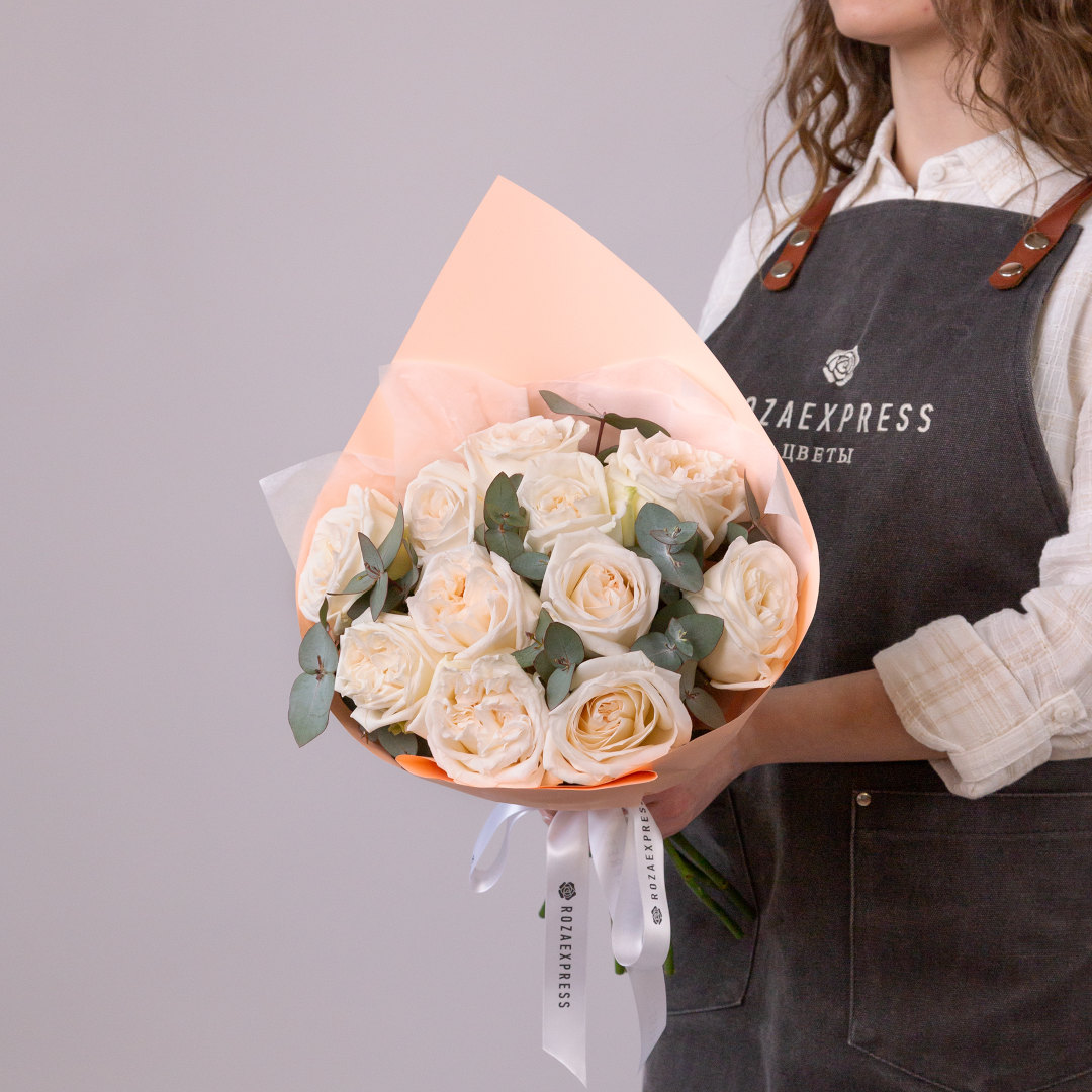 заказать букет 11 роз Вайт Охара