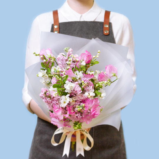 заказать букет Латирус и лавандовая матиола