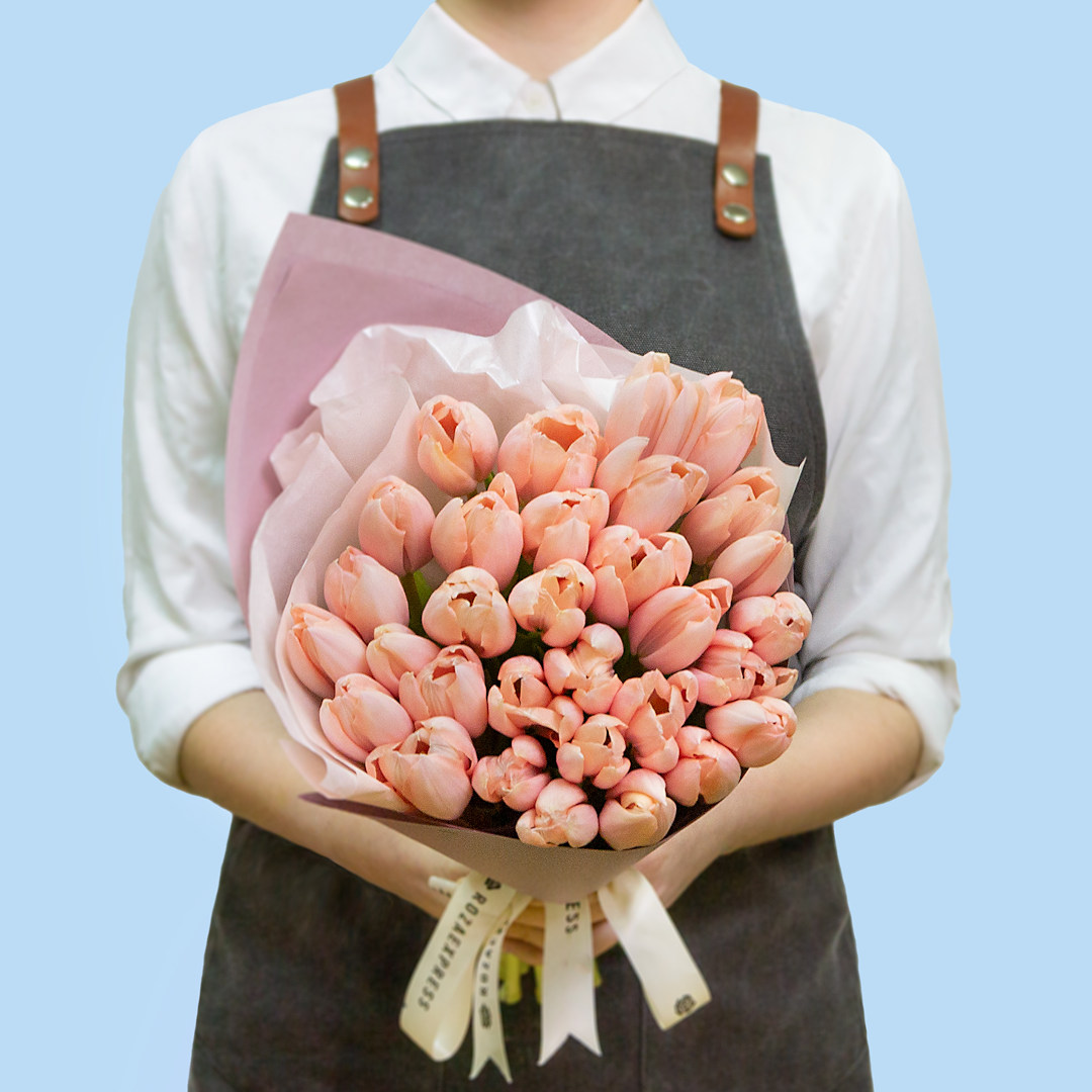 заказать букет 31 персиковый тюльпан