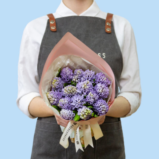 заказать букет Букет с сиреневыми гиацинтами