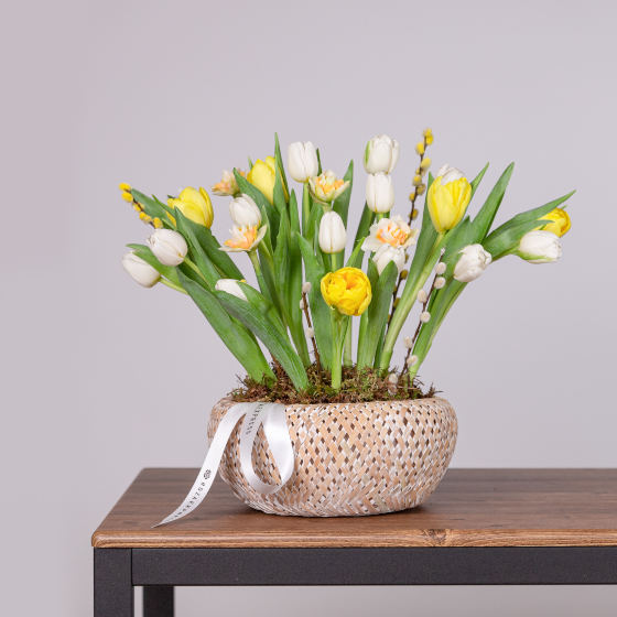 заказать букет Весенняя композиция 9