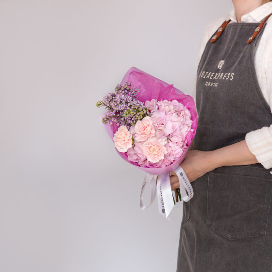 заказать букет Сирень и гвоздики