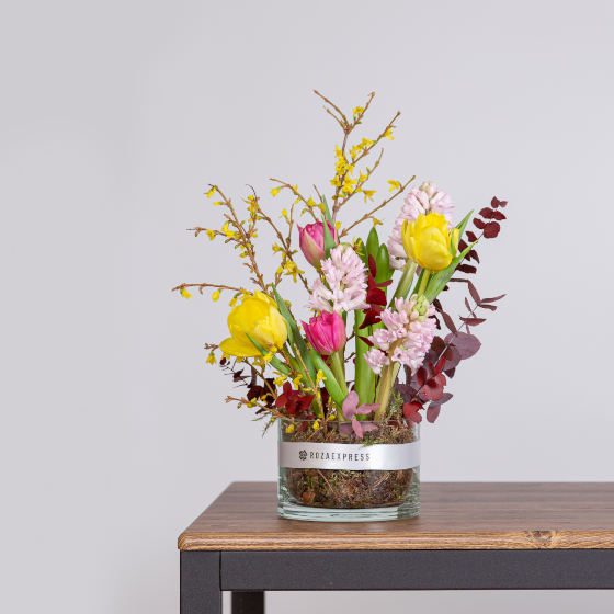 заказать букет Весенняя композиция 31