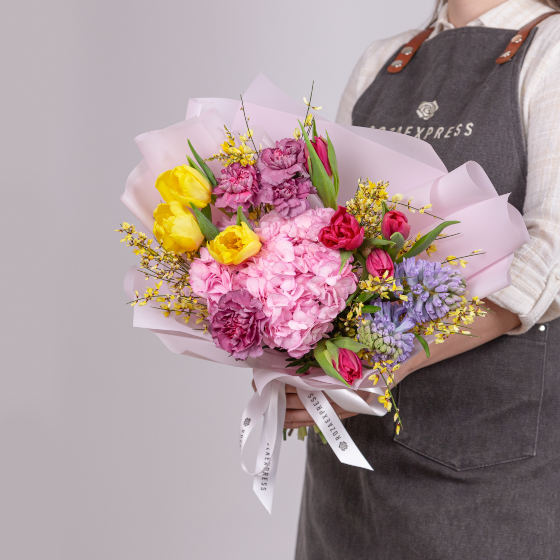 заказать букет Тюльпаны и диантусы